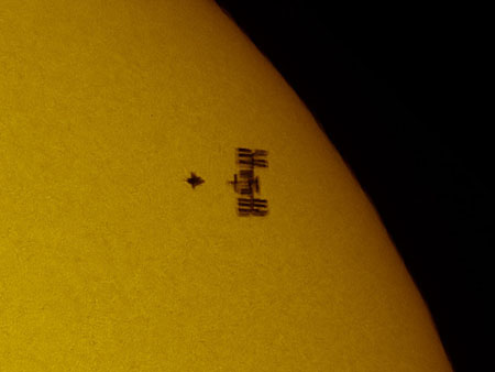2011  Legault shuttle atlantis station sun 2010 05 16
