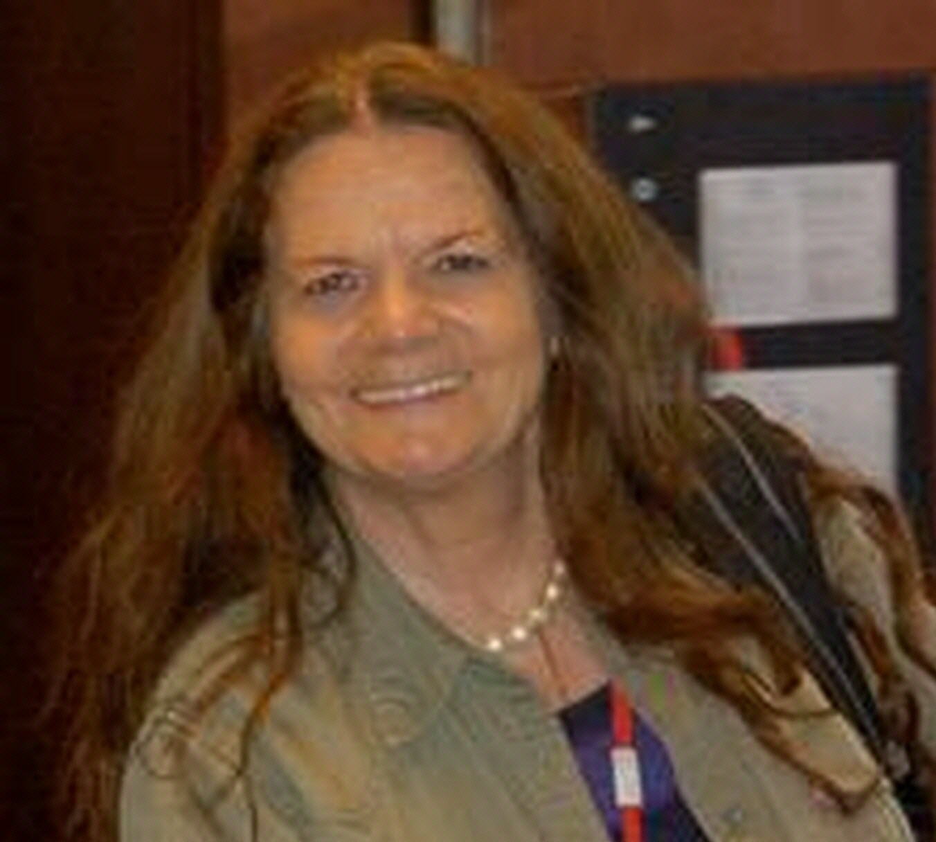 2011 Agnes Acker